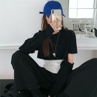 Plain Long-sleeve Cropped Top / Camisole Top
