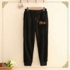 Squirrel Embroidered Fleece-lined Sweatpants