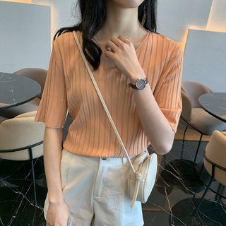 Short-sleeve V-neck Ribbed Knit Top