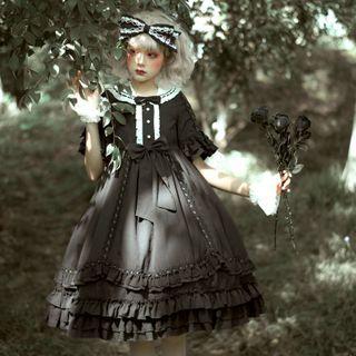 Short-sleeve Doll-collar Tiered A-line Dress