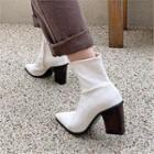 Pointy-toe Linen Blend Booties