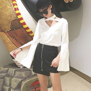 Long-sleeve V-neck Cross-strap Top