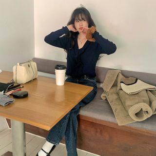 Frilled Cropped Rib-knit Cardigan