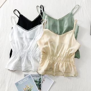 Sleeveless Lace-trim Crop Top
