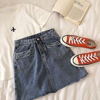 Double-pocket High-waist Frayed Denim Skirt