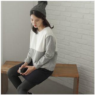Color-block Fleece-lined Pullover Dress
