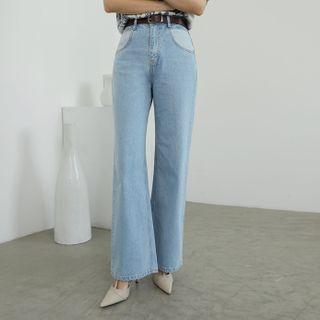 Light Washed Bell-bottom Jeans