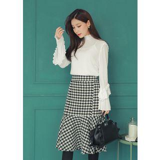 Houndstooth Ruffle-hem Midi Skirt