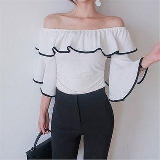 Off-shoulder Contrast-trim Blouse