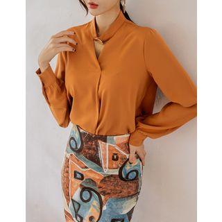 Metallic-detail Cutout-front Top