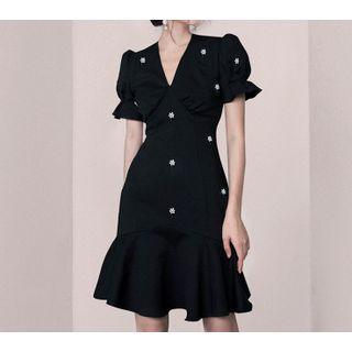 Short-sleeve Flower Print Ruffle Hem Mini Sheath Dress