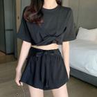 Set: Elbow-sleeve Knotted Cropped T-shirt + Wide-leg Shorts
