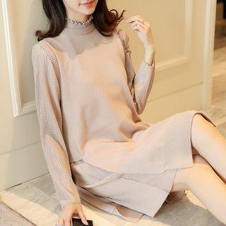Set: Frilled Neck Long-sleeve Dress + Knit Vest