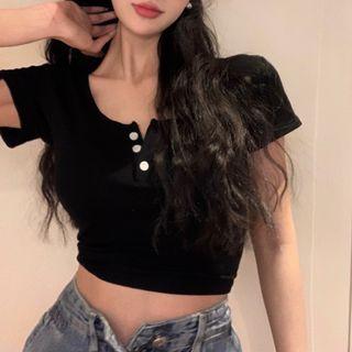Short-sleeve Henley Slim Fit Crop Top