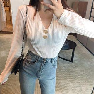 V-neck Metal-buttoned Velvet Top