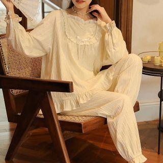 Loungewear Set : Wood Ear Trim Long-sleeve Top + Pants
