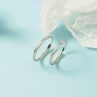 Alloy Embossed Open Ring