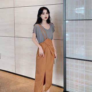 Set: Short-sleeve T-shirt + Asymmetric Jumper Skirt