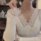 Long-sleeve Lace Trim Ribbed T-shirt White - One Size