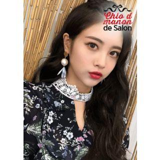 Bell-sleeve Laced Floral Chiffon Blouse