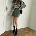 Dip-back Leopard Shirt Green - One Size