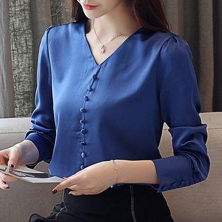 Long-sleeve Buttoned Chiffon Blouse