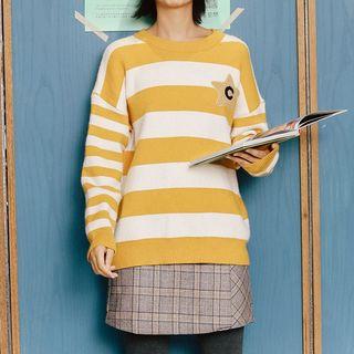 Star Accent Sweater Yellow - One Size