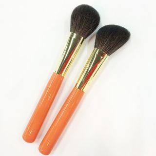 Set Of 2: Makeup Brush With Orange Handle