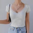 Plain Lace Trim V-neck Short Sleeve T-shirt