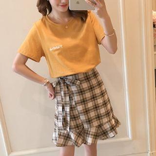 Set: Short-sleeve Lettering T-shirt + Ribbon Frill-trim Checked Mini Skirt