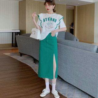 Short-sleeve Lettering T-shirt / Side-slit Midi Pencil Skirt / Set