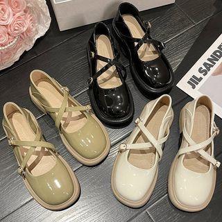 Cross Strap Block Heel Mary Jane Pumps