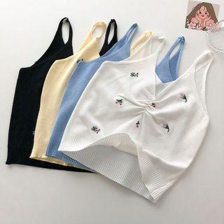 V-neck Embroidered Knit Sleeveless Top