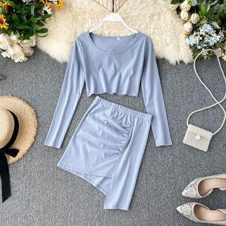 Set: Long-sleeve Cropped T-shirt + Mini Fitted Skirt