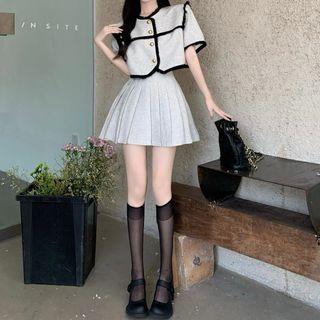 Set: Contrasted Fringed Light Jacket + Pleated Mini Skirt