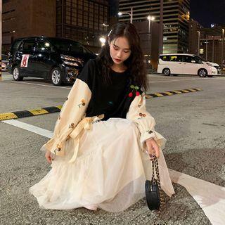 Cherry Detail Color Block Pullover / Midi Tiered Skirt