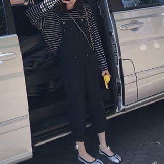 Striped Sweatshirt / Crop Jumper Pants / Set