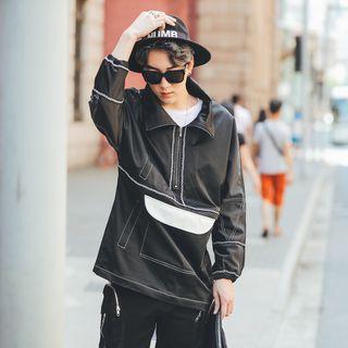 Two-tone Turtleneck Zip-up Sweatshirt