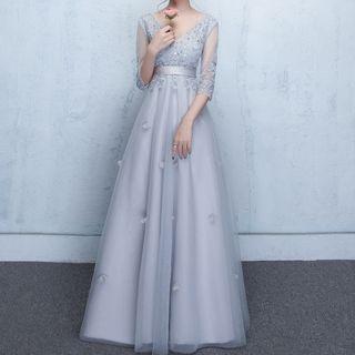 Short-sleeve Lace Embroidered Evening Gown