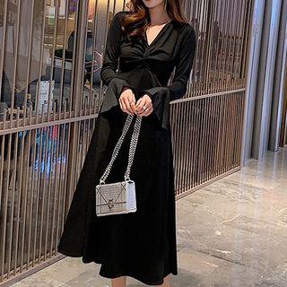 V-neck Flared-sleeve Midi A-line Dress