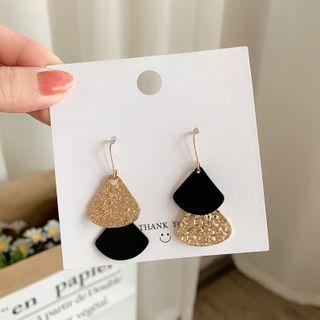 Fan Drop Earring 1 Pair - Hook Earrings - Black & Gold - One Size