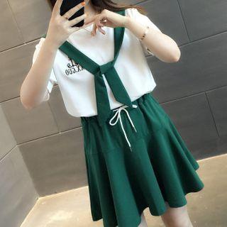 Set: Embroidered Short-sleeve T-shirt + Skirts