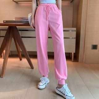 Short-sleeve Cropped T-shirt / Jogger Pants