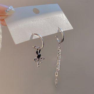 Asymmetrical Astronaut Drop Earring E4863 - Silver - One Size
