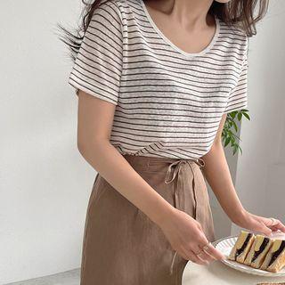 U-neck Stripe Linen Blend T-shirt