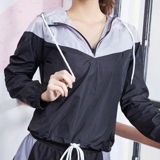 Two Tone Half-zip Sports Top