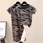 Short-sleeve Zebra Print Knit Top