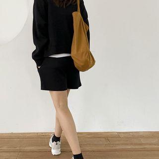 Set: Raglan-sleeve Sweatshirt + Sweat Shorts