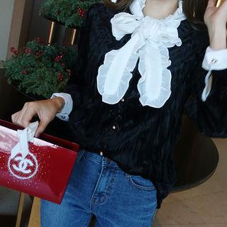 Tie-front Color-block Blouse