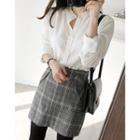 Frilled-collar Cotton Blouse